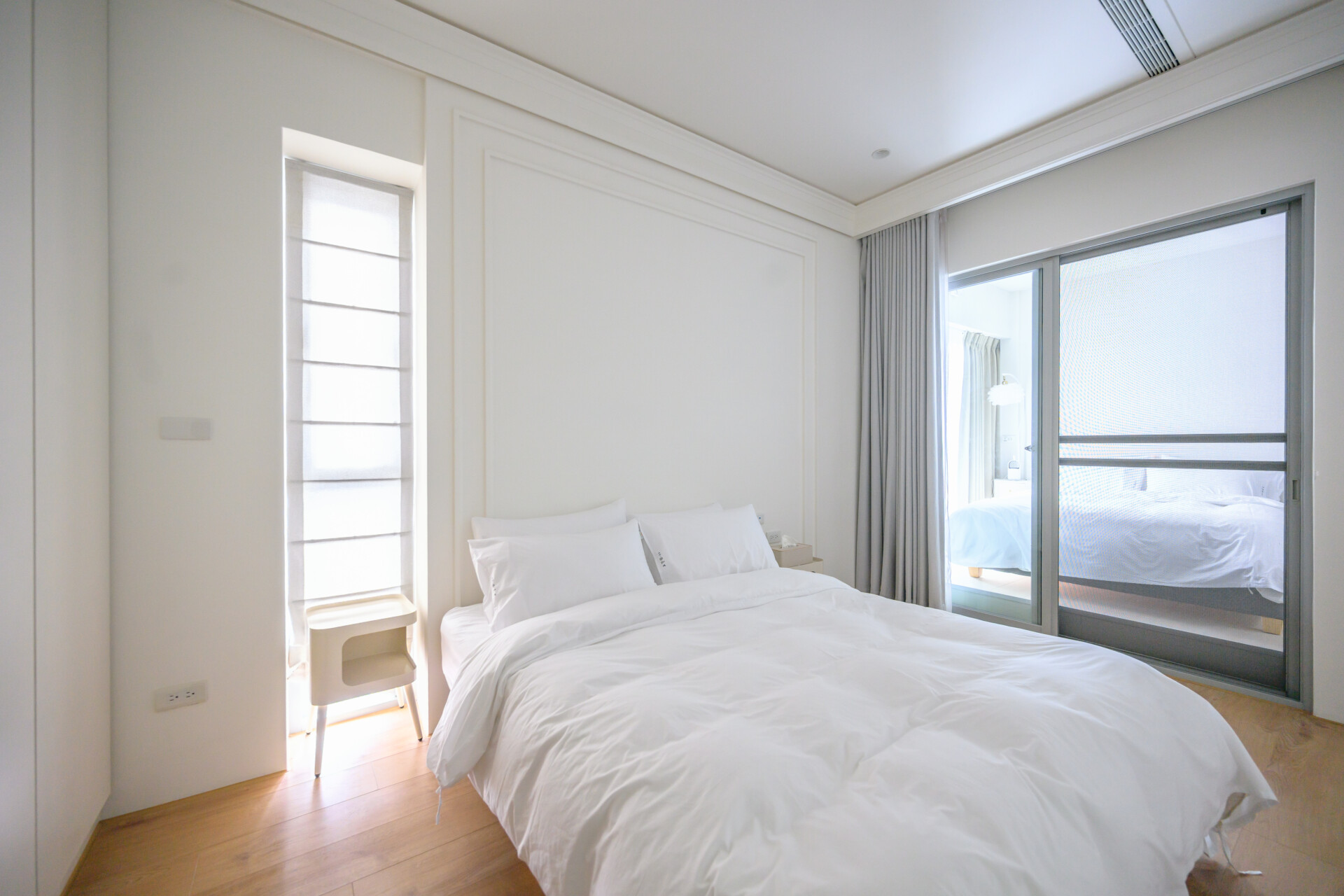 retreat-nest-in-ali-homestay-villa-room-2F-two double (2)