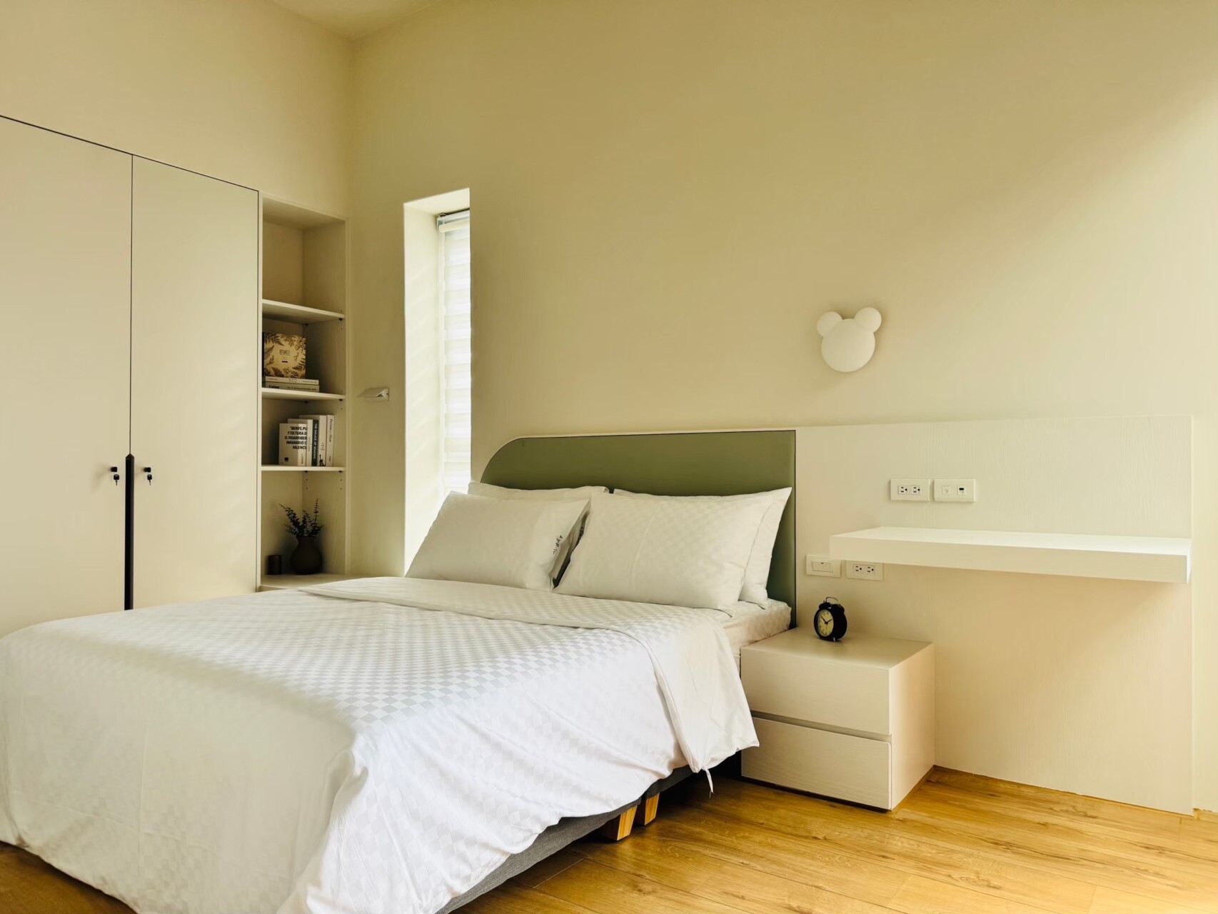 wanna-nest-in-ali-homestay-villa-room (12)